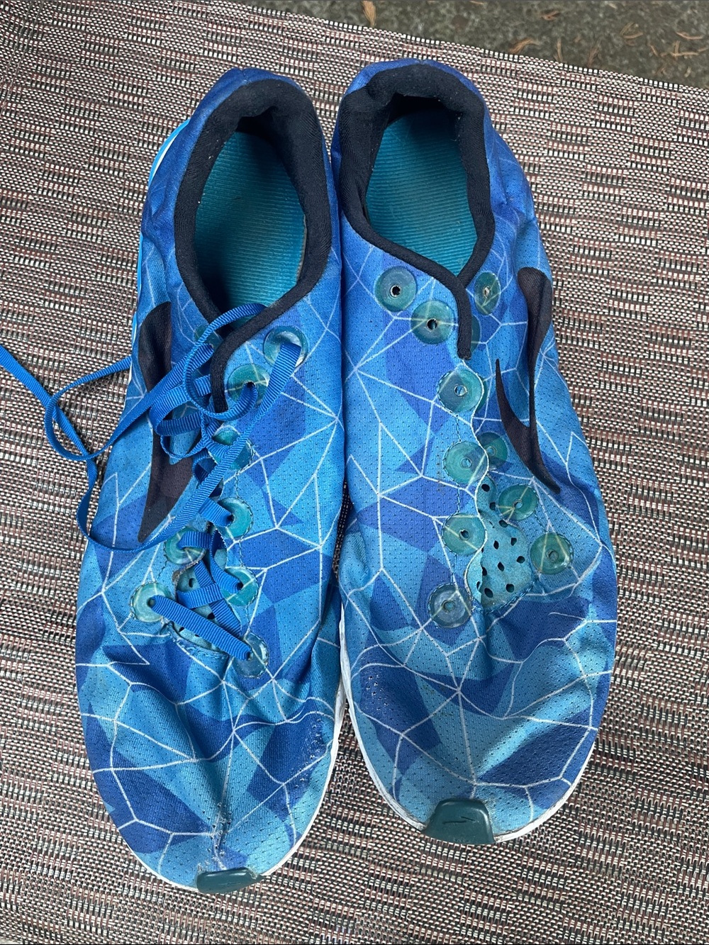 Mens Brooks Athletic racing Shoes 10.5